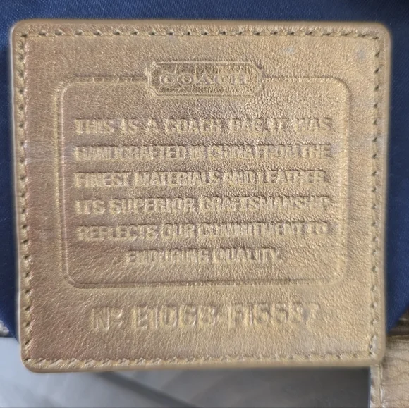 Coach Legacy Stripe Y2K Signature Tote Bag/Diaper/Laptop Bag/Crossbody Strap - Picture 16 of 16